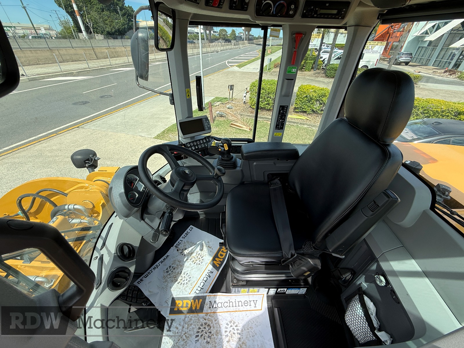 2015 Caterpillar 924K - Image 12