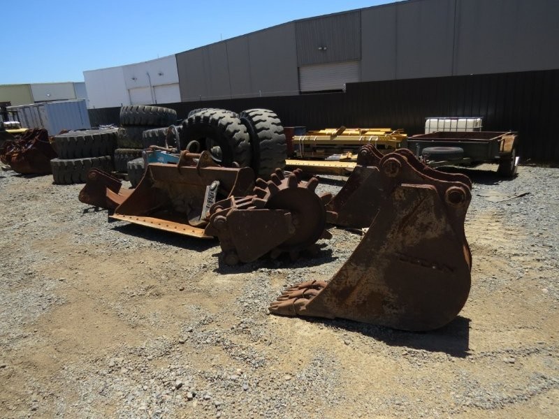 2018 Hyundai R140LC-9 - Image 18