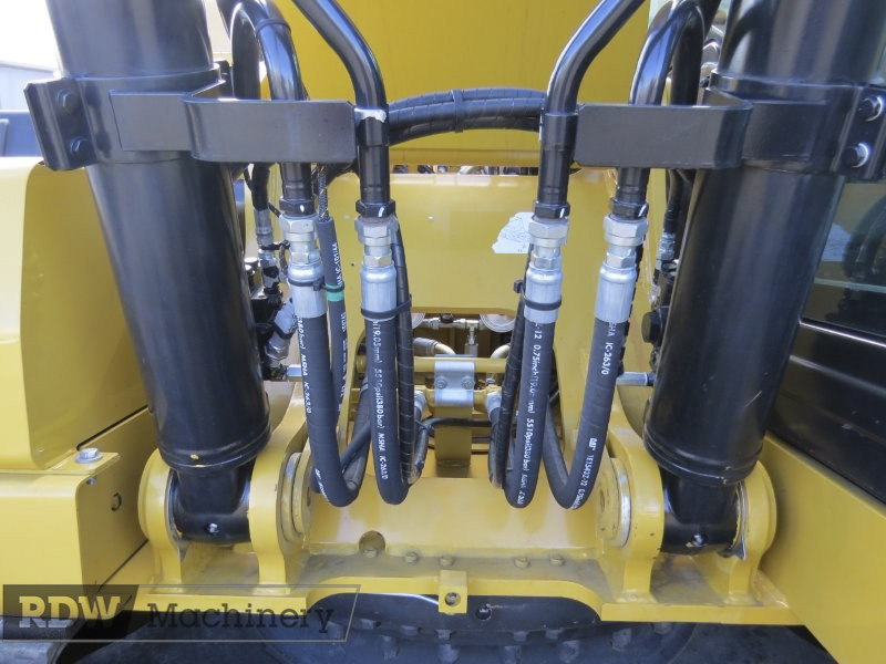 2018 Caterpillar 320 - Image 14