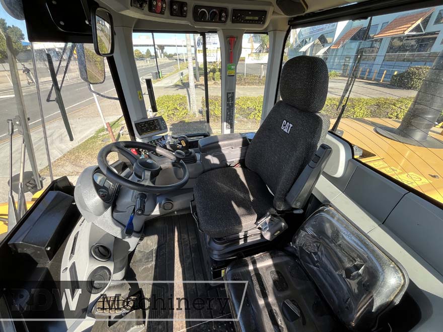 Caterpillar 924K Wheel Loader - Image 3