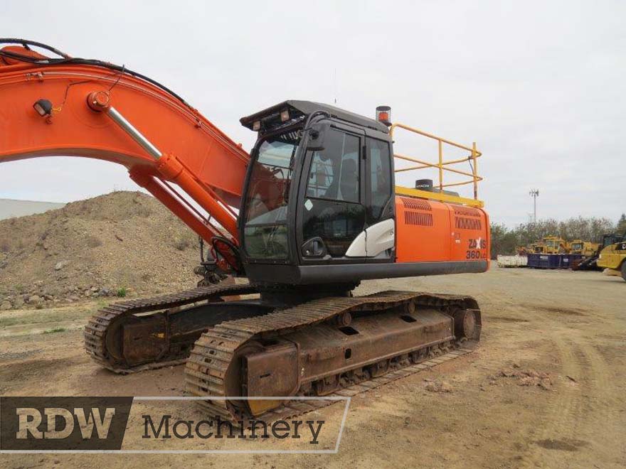 Hitachi ZX360LC-5 Excavator - Image 24
