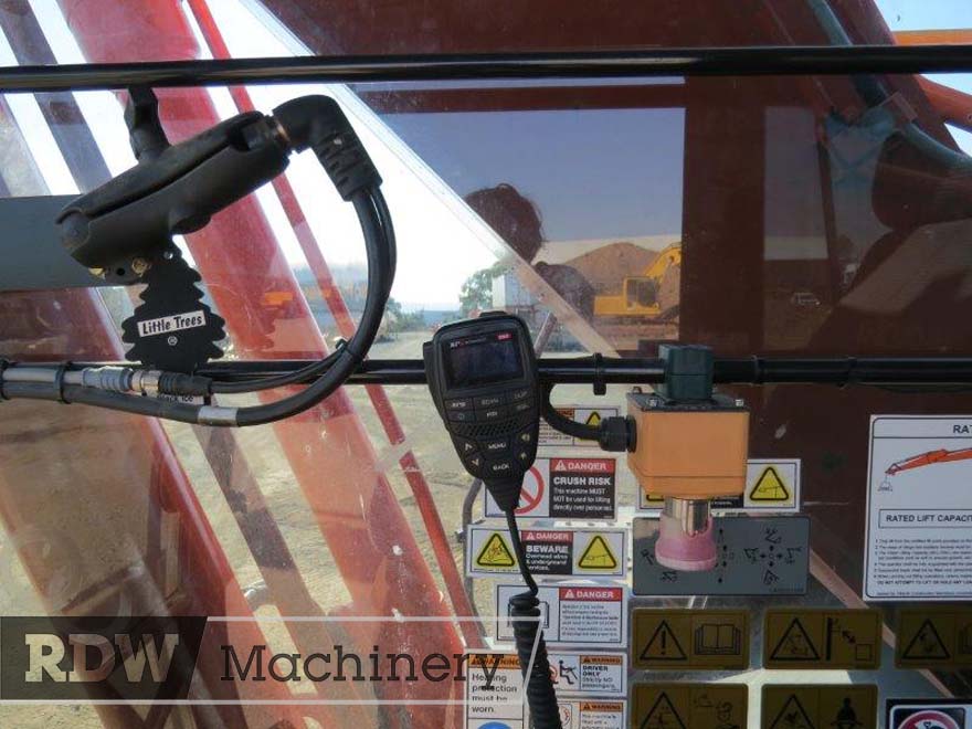 Hitachi ZX360LC-5 Excavator - Image 5