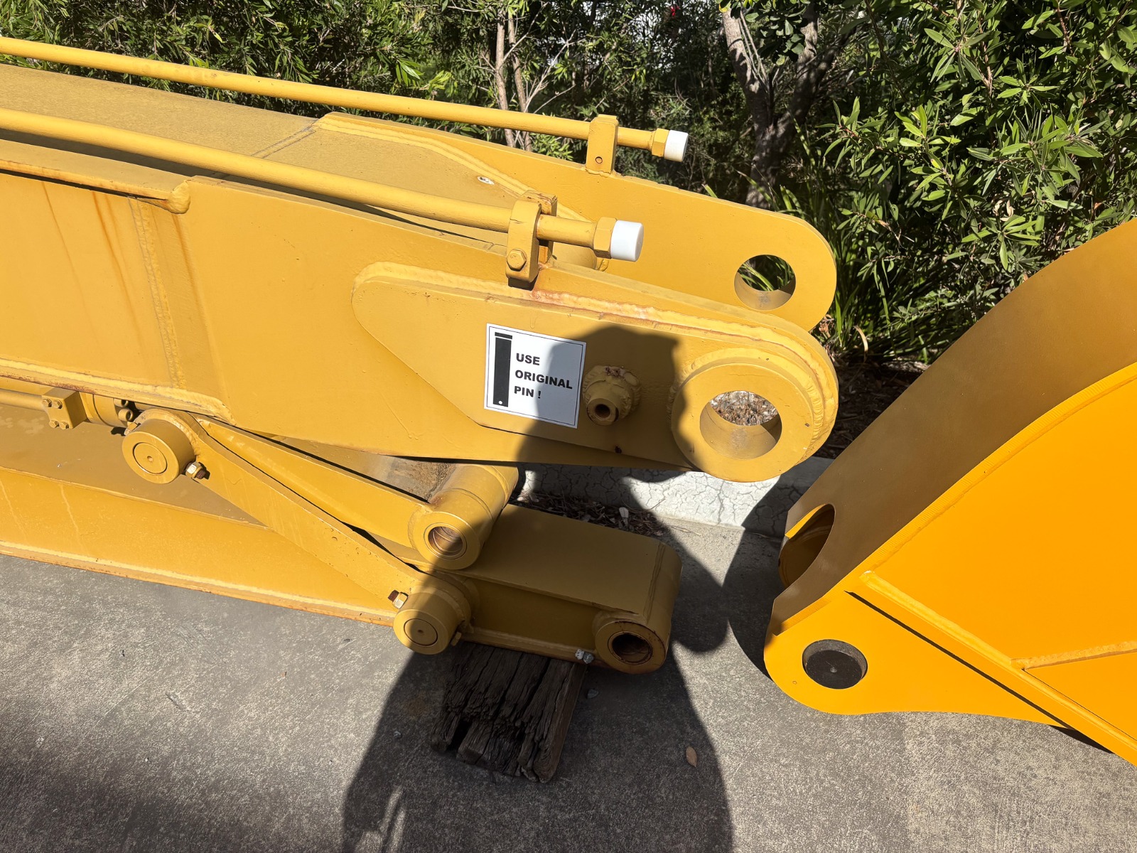 2025 16m long Reach to suit Caterpillar 320D - Image 5