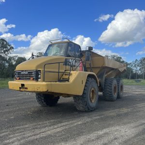Caterpillar 740 Dump Truck