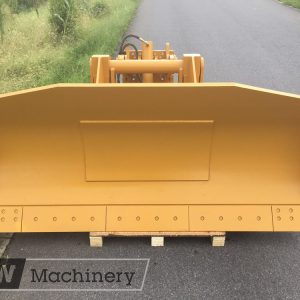 Caterpillar 140M Front Blade