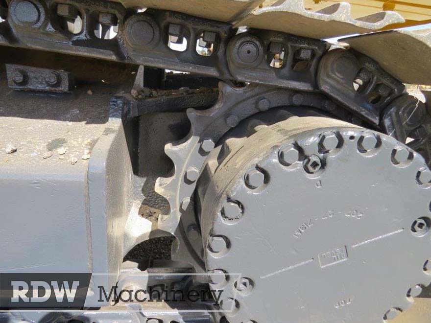 Komatsu PC300LC-8 Long Reach Excavator - Image 11