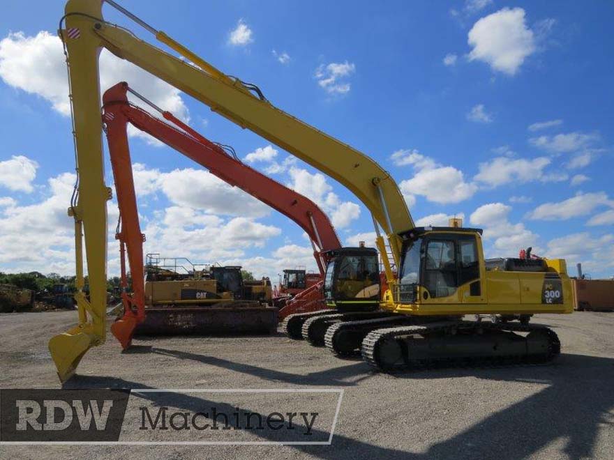 Komatsu PC300LC-8 Long Reach Excavator - Image 8