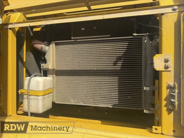 2013 Komatsu PC300LC-8 - Image 9