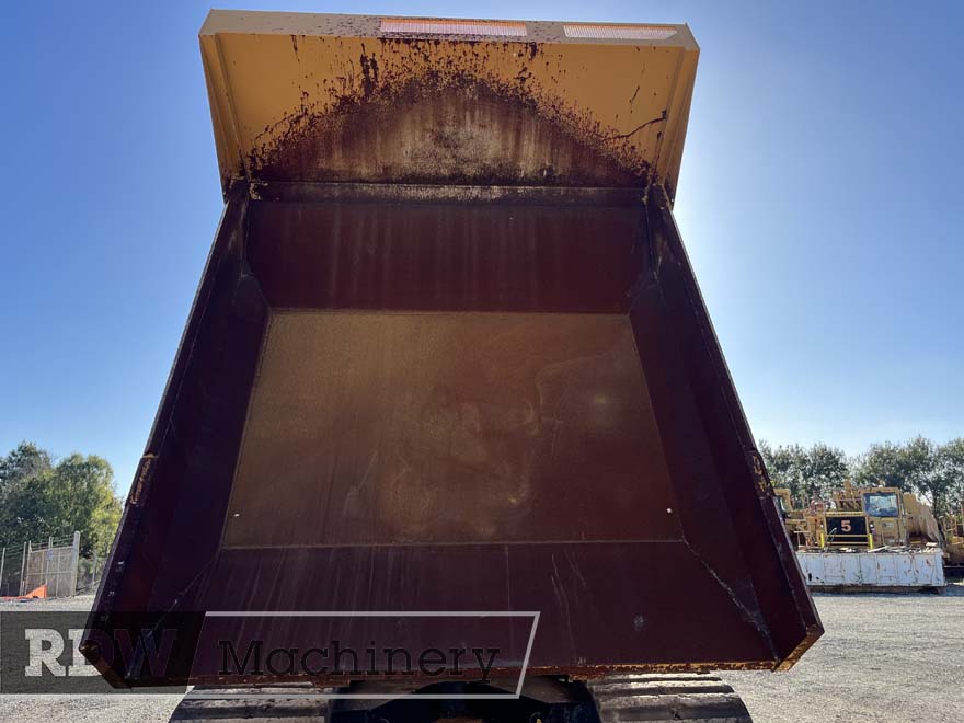 Morooka MST 2200 VDR Dump Truck - Image 10