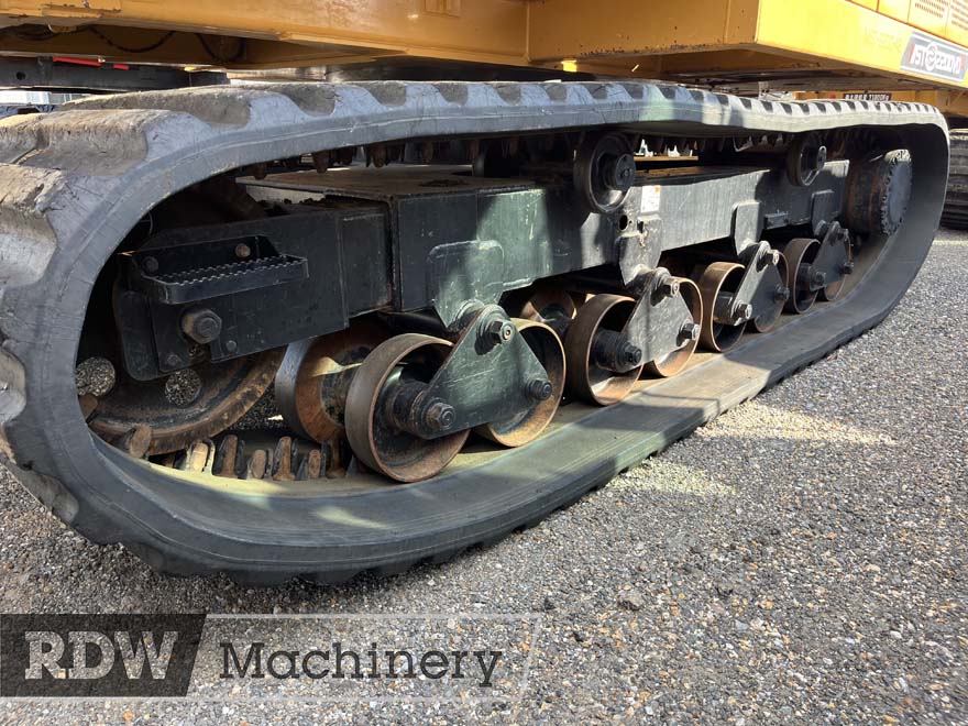 2020 Morooka MST 2200VDR Dump Truck - Image 8