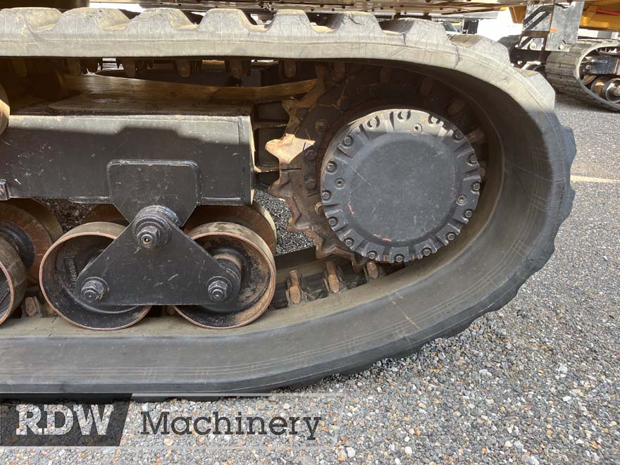 2020 Morooka MST 2200VDR Dump Truck - Image 11