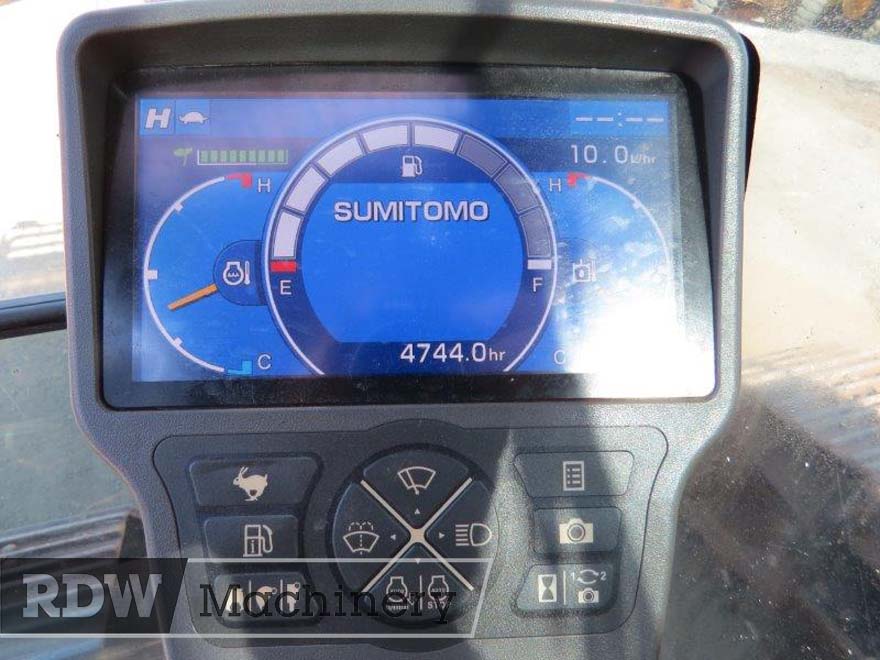 Sumitomo SH210LC-6 Excavator - Image 9