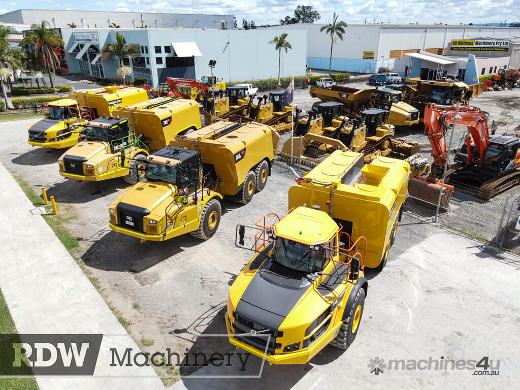 Volvo A45G Water Tanks - Image 9