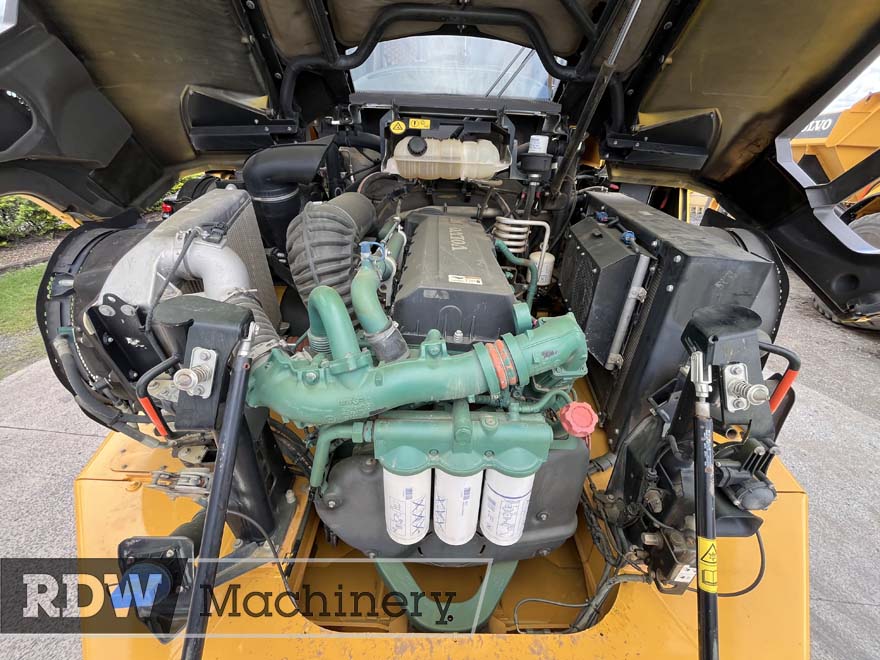Volvo A40G Dump Truck - Image 15